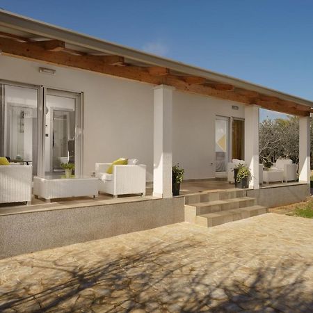 מדולין Apartments Elena Tia מראה חיצוני תמונה